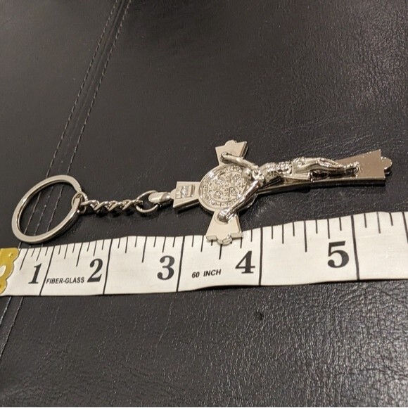 Cross Keychain Trinket Silver Colored Metal New in box - Picture 7 of 8